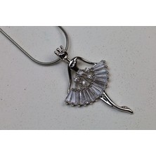 Zéynn Per La Felìcìtà Radiosa Kadın Figürlü Çelik Kolye