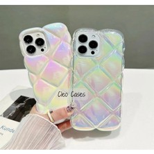 Cleo Cases Tarzını Yansıt iPhon 14 Pro Max Uyumlu Hologramlı Baklava Kılıf