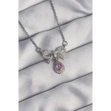 Sinerji Shop 316L Çelik Gümüş Renk Fiyonk Detay Pembe Zirkon Taşlı Damla Kolye - TJ-BKO8921