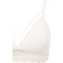 DeFacto Fall in Love Dantelli Pedli Triangle Bralet R6569AZ23AU