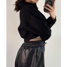 Burce Butik Polo Yaka Nakışlı Kadın Crop Sweatshirt