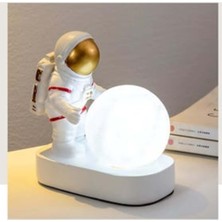 Çelik Ay Lamba Astronot Figürlü