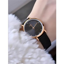 Q&Q  kadın Hasır Kordon Kol Saati