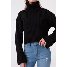 EFT Siyah Fitilli Oversize Balıkçı Yaka Kadın Crop Kazak