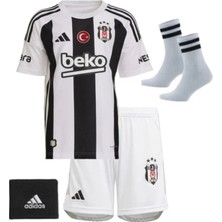 Beşiktaş Iç Saha Siyah-Beyaz Çocuk Forma Takımı 4'lü Set Çorap+Bileklik Hediyeli