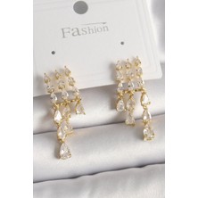 Mustran Pirinç Gold Renk Zirkon Taşlı Yağmur Model Kadın Küpe