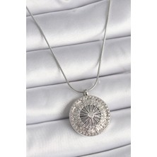 Style Of Carmen 316L Çelik Gümüş Renk Zirkon Taşlı 12 Burç Madalyon Model Kadın Kolye