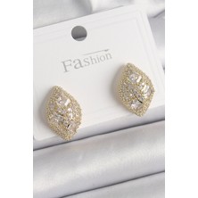 Style Of Carmen Pirinç Gold Renk Zirkon Taş Işlemeli Damla Model Kadın Küpe