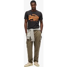 Superdry Bisiklet Yaka Siyah Erkek T-Shirt M1011993AAWF_NEON Vl Graphıc T Shır