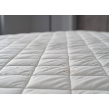 Doqu Home Festival Yün Kapitoneli Alez Çift Kişilik Beyaz