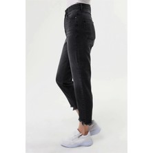 Modaca Kadın Slim Fit Mom Jean Taşlanmış Füme