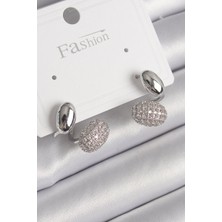 Tua Moda Pirinç Gümüş Renk Zirkon Taşlı Bombeli Model Kadın Küpe