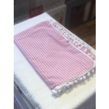 BHT Pötikare 140 x 160 cm Ponponlu Masa Örtüsü Pembe