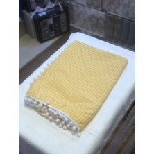 BHT Pötikare 140 x 160 cm Ponponlu Masa Örtüsü Sarı