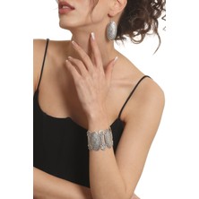 Labalaba Kadın Antik Gümüş Kaplama Etnik Motifli Oval Formlu Küpe &bileklik Set