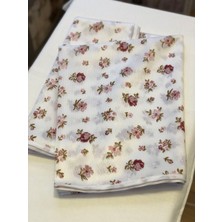 BHT Raşel Leke Tutmaz 140 x 140 cm Biyeli Masa Örtüsü Pudra Kırçiçeği