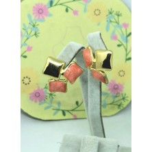 Eke Butik Çelik Üçlü Mercan Mineli Kare Çivili Küpe Altın