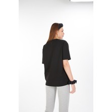 Kadın/oversize Basic/ Yuvarlak Yaka /kısa Kol /%100 Cotton Penye Süprem T-Shirt