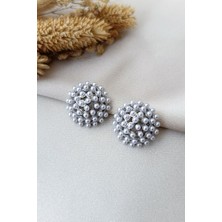 Silver Top Motifli Retro Dokunuşlu Şık Zarif Butik Küpe Tasarımı