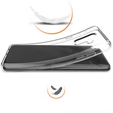 Ekılıf Samsung Galaxy J8 - Kılıf Şeffaf Soft Slim Fitt Süper Silikon Kapak - Şeffaf