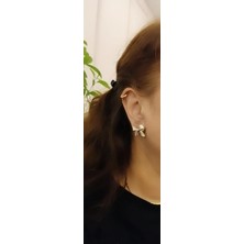 Eke Butik Çelik Beyaz Mineli Fiyonk Çivi Küpe Altın