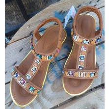 Guja 24Y121-2 Kadın Dolgu Taban Taşlı Sandalet