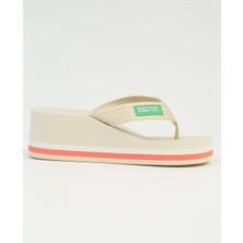 Bags Shoes United Colors Of Benetton BN-10218 Kadın Yüksek Dolgu Taban Parmak Arası Premium Terlik