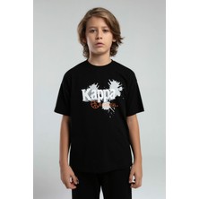 Kappa Erkek Çocuk Siyah T-Shirt Nefes Alabilir Kumaş Özellikleri ile Şık Tasarım ve Rahat Kesim