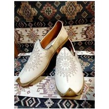 Yemeni Çarık Lazerli Mdel Osmanlı Yemeni Dünyası  Deri Yemeni Krem Renk