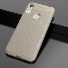 Huawei Honor 8A Için Uyumlu Ultra Koruma Deri Görünümlü Silikon Yüzey Kılıf Niss Kapak