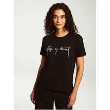 Xsıde Yeni Siyah Bisiklet Yaka Atatürk Imza Baskılı Kadın Tişört