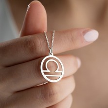 Vetro Silver Kadın 925 Ayar Gümüş Özel Tasarım Terazi Burcu Kolye