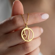 Vetro Silver Kadın 925 Ayar Gümüş Altın Kaplama Özel Tasarım Aslan Burcu Kolye