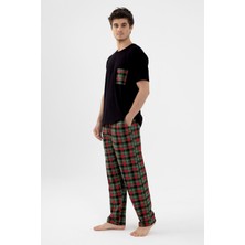 Erkek Kısa Kollu Pamuklu Ön Cep Detaylı Yeşil - Kırmızı Ekose Desenli Pijama Takımı