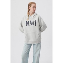 Mavi Logo Baskılı Kapüşonlu Gri Sweatshirt 1600361-34322