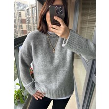 Elif Özbey Gri Bisiklet Yaka Oversize Kazak