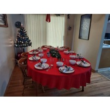Zeren Home Sıvı Geçirmez Dertsiz Oval Masa Örtüsü Kırmızı + 6 Peçete