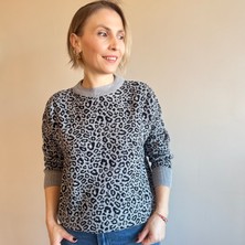 Gri Leopar Desenli Kazak