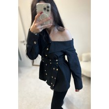 Premium Siyah Asimetrik Gold Zımba Detay Kemerli Gömlek