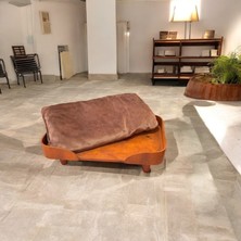 Ed Pet Dizayn Barcelona 30x50 Kedi Köpek Yatağı Ceviz. Şık Tasarım Rahat Minderi ile Beraber