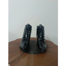 Parlakderikadınbotu