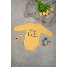 %100 Pamuk Mommy's Girl Yumuşak Baskılı Omuz Çıt Çıt Zıbın