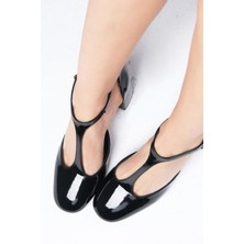 Mio Gusto Emma Siyah Renk Kalın Topuklu Kadın Ayakkabı