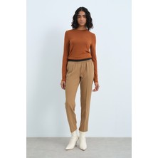 Nihan Beli Lastikli Ütü Izli Havuç Pantolon  Camel