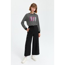 Nihan Düğme Detaylı Bol Paça Pantolon  Siyah