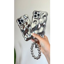 Iphone 11 Metalik Renkli Charm Bileklikli Silikon Kılıf