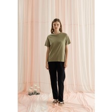 Kadın Kısa Kollu Basic T-Shirt