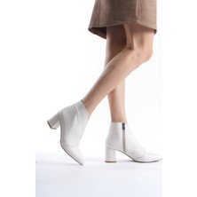 Lavi Bej Mat Hakiki Deri Kalın Topuklu Kadın Bot