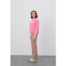 Tubia Kadın V Detaylı Efektli Pembe Kısa Sweatshirt
