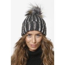 FLORİ Varak Baskılı Katlamalı Ponponlu Triko Örgü Bere